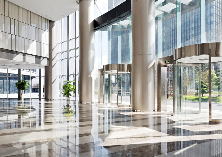 The Best Qualities of Outstanding Cleaning Service Professionals